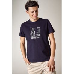 T-shirt w kolorze granatowym. Niebieskie t-shirty męskie TATUUM, s, z nadrukiem, z bawełny, z okrągłym kołnierzem. W wyprzedaży za 44,95 zł.