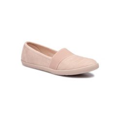 NYLON RED WSSB852-4. Różowe trampki i tenisówki damskie Nylon Red, bez wzorów, z nylonu, bez zapięcia. Za 39,99 zł.
