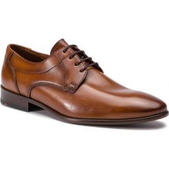 Półbuty LLOYD - Manon 19-168-12 Cognac. Pomarańczowe buty wizytowe męskie marki Lloyd, ze skóry ekologicznej, bez zapięcia. Za 589,00 zł.