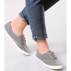 Srebrne Tenisówki Fitting. Szare trampki i tenisówki damskie marki Born2be, bez wzorów, na sznurówki. Za 39,99 zł.