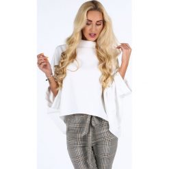 Kremowa bluzka oversize 0204. Białe bluzki asymetryczne Fasardi. Za 99,00 zł.