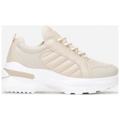 Beżowe Sneakersy Doreania. Brązowe sneakersy damskie Renee. W wyprzedaży za 109,99 zł.
