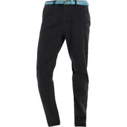 Chinosy męskie: Scotch & Soda STUART Spodnie materiałowe black