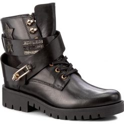 Botki CARINII - B4067 K81-K44-PSK-C56. Czarne buty zimowe damskie marki Carinii, z materiału, na obcasie. W wyprzedaży za 289,00 zł.