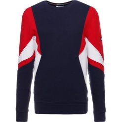 Tommy Jeans SYMMETRIC COLORBLOCK CREW REGULAR FIT Bluza racing red/multi. Czerwone bluzy męskie Tommy Jeans, m, z bawełny. Za 449,00 zł.