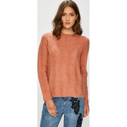 Pieces - Sweter Tara. Różowe swetry damskie marki Pieces, s, bez wzorów, z elastanu, z krótkim rękawem, krótkie, bez kaptura. W wyprzedaży za 69,90 zł.