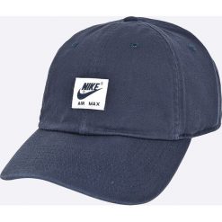 Nike Sportswear - Czapka. Niebieskie czapki męskie marki Nike Sportswear, z bawełny. W wyprzedaży za 79,90 zł.