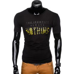 T-SHIRT MĘSKI Z NADRUKIEM S988 - CZARNY. Czarne t-shirty męskie z nadrukiem Ombre Clothing, m. Za 29,00 zł.