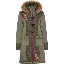 Płaszcz puchowy z haftem bonprix oliwkowy. Zielone kurtki damskie bonprix, z haftami, z puchu. Za 319,99 zł.