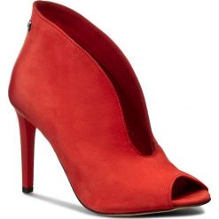 Buty zimowe damskie: Szpilki CARINII – B3465 H55-000-000-B16