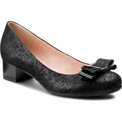Półbuty EKSBUT - 3905-H15/121-1G Czarny. Czarne półbuty damskie marki Eksbut, z aplikacjami, ze skóry, eleganckie, bez obcasa, na obcasie, bez zapięcia. W wyprzedaży za 209,00 zł.