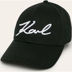 Karl Lagerfeld - Czapka. Czarne czapki damskie KARL LAGERFELD, bez wzorów, z bawełny. W wyprzedaży za 199,90 zł.