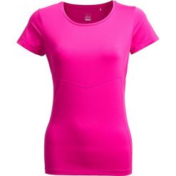 Koszulka treningowa damska TSDF600 - fuksja - Outhorn. Czerwone t-shirty damskie Outhorn, bez wzorów, z materiału, bez kołnierzyka. W wyprzedaży za 39,99 zł.