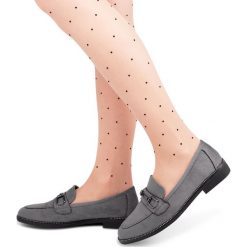 Mokasyny damskie Sixth Sens YT-25 Szare. Szare mokasyny damskie Sixth Sens, z tworzywa sztucznego, eleganckie, na płaskiej podeszwie. Za 79,00 zł.