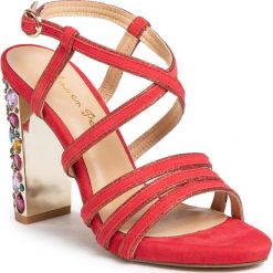 Sandały ALMA EN PENA - V20141 Suede Red. Czerwone klapki damskie Alma en Pena, bez wzorów, ze skóry, bez obcasa, na obcasie. Za 479,00 zł.