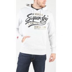 SuperDry Bluza Biały. Białe bluzy męskie Superdry, xl, z nadrukiem, z bawełny, bez kołnierzyka, bez rękawów, bez kaptura. Za 395,95 zł.