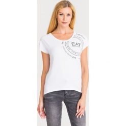 T-SHIRT EA7 EMPORIO ARMANI. Białe t-shirty damskie EA7 Emporio Armani, s, z nadrukiem, z elastanu, z okrągłym kołnierzem. Za 191,40 zł.