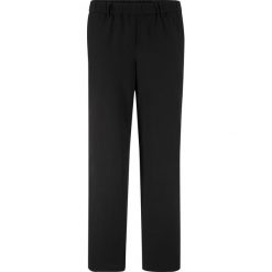 Spodnie culottes z krepy bonprix czarny. Czarne spodnie damskie bonprix, bez wzorów. Za 54,99 zł.