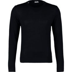 Filippa K Sweter navy. Niebieskie bez kategorii marki Filippa K, xl, z wełny. Za 549,00 zł.