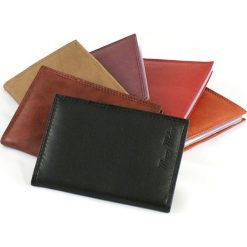 Etui Money Maker na dokumenty i karty skórzane-12141. Czerwone etui męskie Money Maker, ze skóry. Za 39,00 zł.