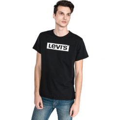 Levi's Koszulka Czarny. Czarne podkoszulki męskie s, z nadrukiem, z bawełny. Za 102,95 zł.