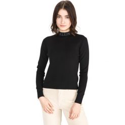 Calvin Klein Sweter Czarny. Czarne bluzy damskie Calvin Klein, m, bez wzorów, z bawełny, bez rękawów, bez kaptura. Za 497,95 zł.