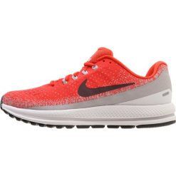 Nike Performance AIR ZOOM ULTRA REACT HC Obuwie multicourt light cream/black. Białe buty do tenisa męskie Nike Performance, z materiału. Za 629,00 zł.