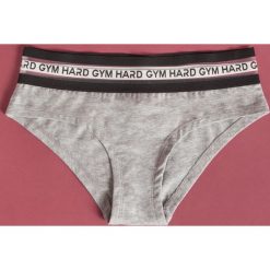 Majtki Gym Hard - Jasny szar. Szare majtki damskie Sinsay, s. Za 9,99 zł.