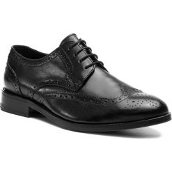 Półbuty CLARKS - James Wing 261385107 Black. Czarne buty wizytowe męskie Clarks, ze skóry. Za 759,00 zł.