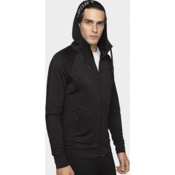 Bluza treningowa męska BLMF300 - głęboka czerń. Bluzy męskie m, bez wzorów, z dzianiny, z kapturem, bez rękawów, z kapturem. W wyprzedaży za 99,99 zł.
