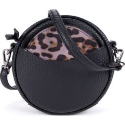 Emily & Noah torebka damska crossbody Samira 61830 czarny. Czarne torebki klasyczne damskie Emily & Noah, bez wzorów, małe, bez dodatków. Za 189,00 zł.