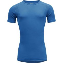 Devold Koszulka męska Hiking GO 245 210 A 291A XXL niebieska. Niebieskie koszulki męskie termoaktywne Devold, na lato, xxl, bez wzorów, z wełny, sportowe, bez kołnierzyka, z krótkim rękawem, krótkie. Za 299,00 zł.