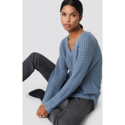 NA-KD Sweter ze splotem - Blue. Niebieskie swetry klasyczne damskie NA-KD, z dzianiny. Za 113,00 zł.