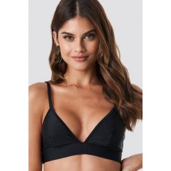 NA-KD Swimwear Sportowa góra bikini - Black. Czarne bikini NA-KD Swimwear. Za 60,95 zł.