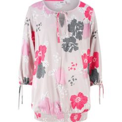 Bluzka z wiskozy z nadrukiem bonprix matowy srebrny - różowy hibiskus z nadrukiem. Szare koszulki damskie bonprix, z nadrukiem, z wiskozy, bez kołnierzyka. Za 54,99 zł.