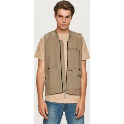 Adidas Originals - Bezrękawnik. Zielone płaszcze męskie adidas Originals, s, bez wzorów, z poliesteru, bez kaptura. Za 349,90 zł.