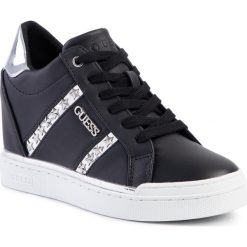 Sneakersy GUESS - Fayne FL5FAY ELE12 BLACK/SILVER. Czarne półbuty damskie Guess, ze skóry ekologicznej. Za 639,00 zł.