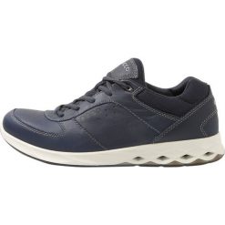 Ecco WAYFLY Obuwie do biegania Turystyka blue. Niebieskie buty trekkingowe męskie marki ecco, z materiału, do biegania. W wyprzedaży za 375,20 zł.