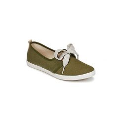Buty Yurban SOURITE. Zielone trampki i tenisówki damskie Yurban, bez wzorów, bez zapięcia. Za 87,20 zł.