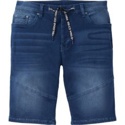 Bermudy dresowe w optyce dżinsowych Regular Fit bonprix Niebieski "stone" Used. Niebieskie spodenki i szorty męskie bonprix, m, bez wzorów, z dresówki. Za 109,99 zł.