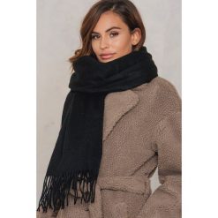 Szaliki damskie: NA-KD Accessories Szalik z domieszką wełny – Black