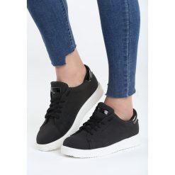 Czarne Buty Sportowe Leaving Warsaw. Czarne buty sportowe damskie Born2be, bez wzorów, sportowe. Za 59,99 zł.