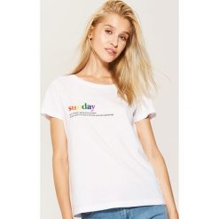 T-shirty damskie: Koszulka z napisem - Biały