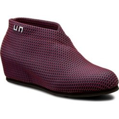 Botki UNITED NUDE - Fold Lo 10028530102 Wine Silicon. Czerwone botki damskie na obcasie marki United Nude, z materiału. W wyprzedaży za 439,00 zł.