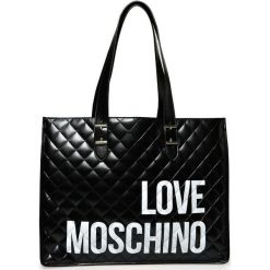 Love Moschino torebka damska JC4210-PP08-KB0-000 czarna. Czarne torebki klasyczne damskie Love Moschino, bez wzorów, eleganckie, pikowane, bez dodatków. W wyprzedaży za 589,00 zł.