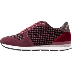 Trampki i tenisówki damskie: Trussardi Jeans Tenisówki i Trampki black/rosso
