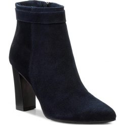 Botki OLEKSY - 362 541. Niebieskie buty zimowe damskie Oleksy, ze skóry, na obcasie. W wyprzedaży za 259,00 zł.