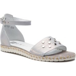 Espadryle NESSI - 19570 Srebro 815. Szare espadryle damskie Nessi, bez wzorów, ze skóry, bez obcasa. W wyprzedaży za 199,00 zł.