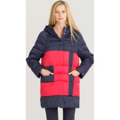 KURTKA PIKOWANA ELISABETTA FRANCHI. Niebieskie kurtki damskie Elisabetta Franchi, bez wzorów, z materiału. Za 1253,45 zł.