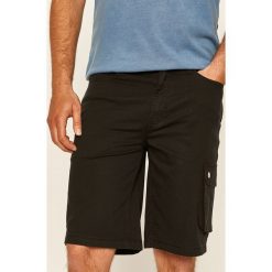 Levi's - Szorty. Czarne spodenki i szorty męskie Levi's®, s, bez wzorów, z elastanu, casualowe. W wyprzedaży za 169,90 zł.